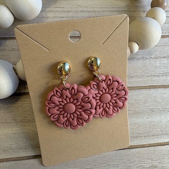 Romantic Rose Pink Flower Earrings with Gold Studs | Handmade Boho Jewelry - Picture 3 of 6